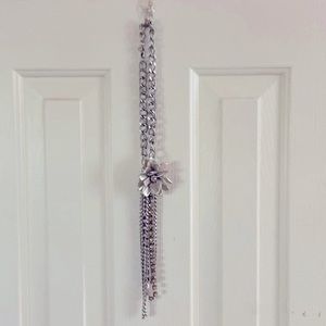 🪴 ANN TAYLOR LOFT FLOWER NECKLACE 🪴